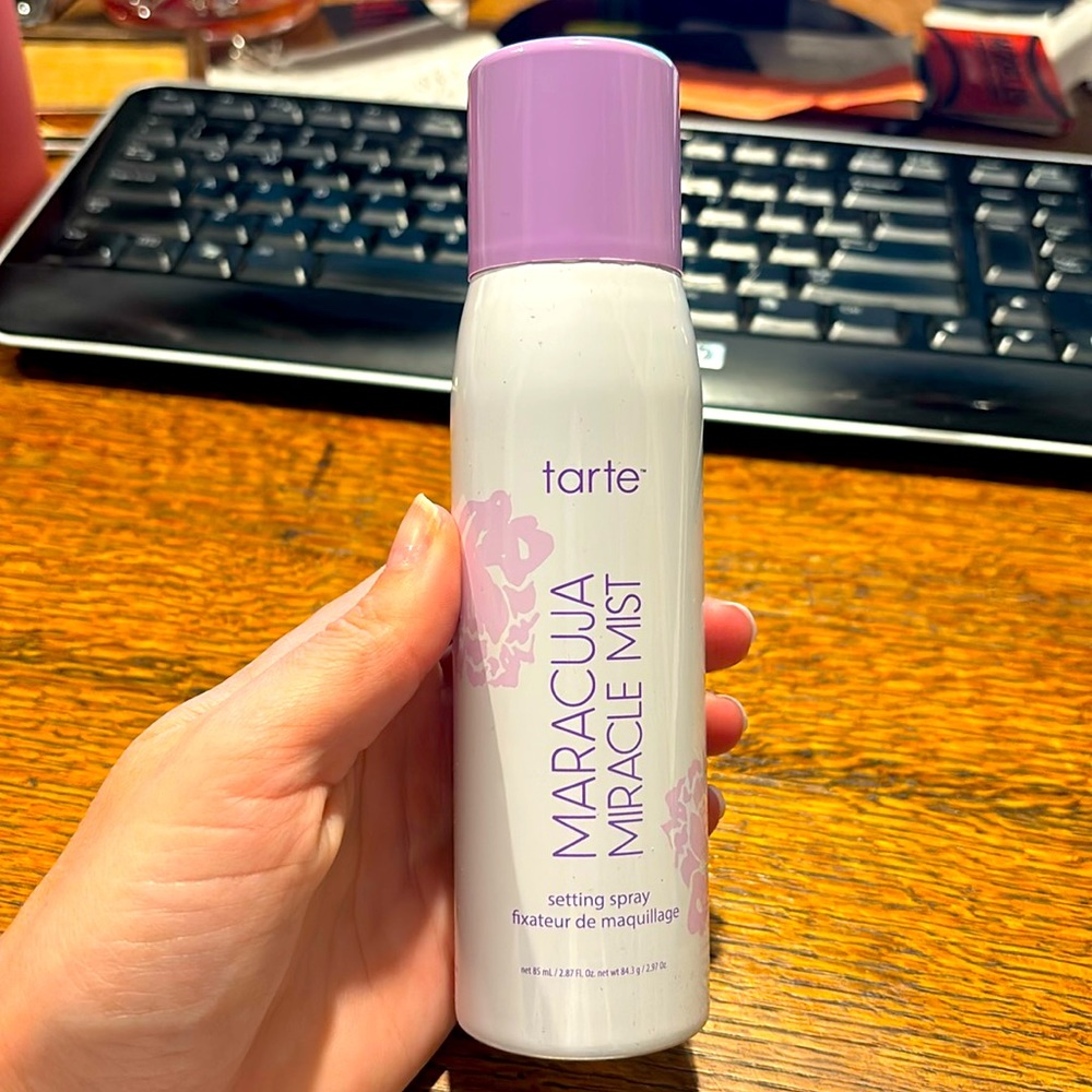Started maraca miracle mist setting spray brand new never used 2.87 oz sold out!